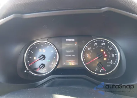 2020 Toyota Rav4 Xle z USA, uszkodzony, nr VIN 2T3W1RFV4LC053798